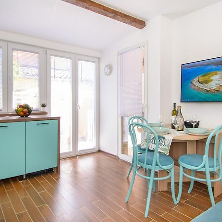 Apartman Dana Kastelir-Labinci Zewnętrze zdjęcie
